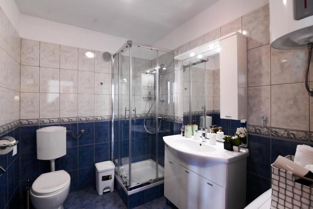 Apartament Rossy *