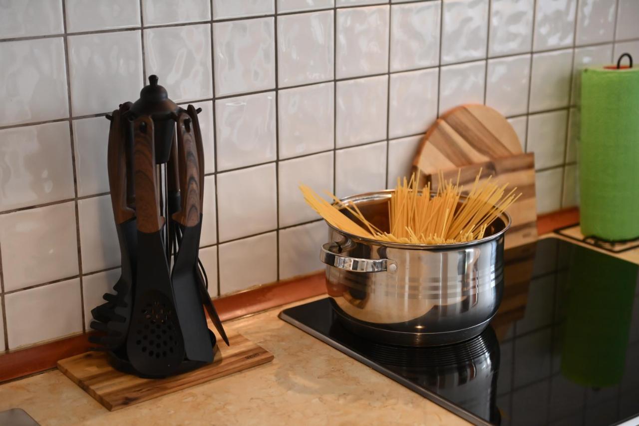 Rossy Apartament *