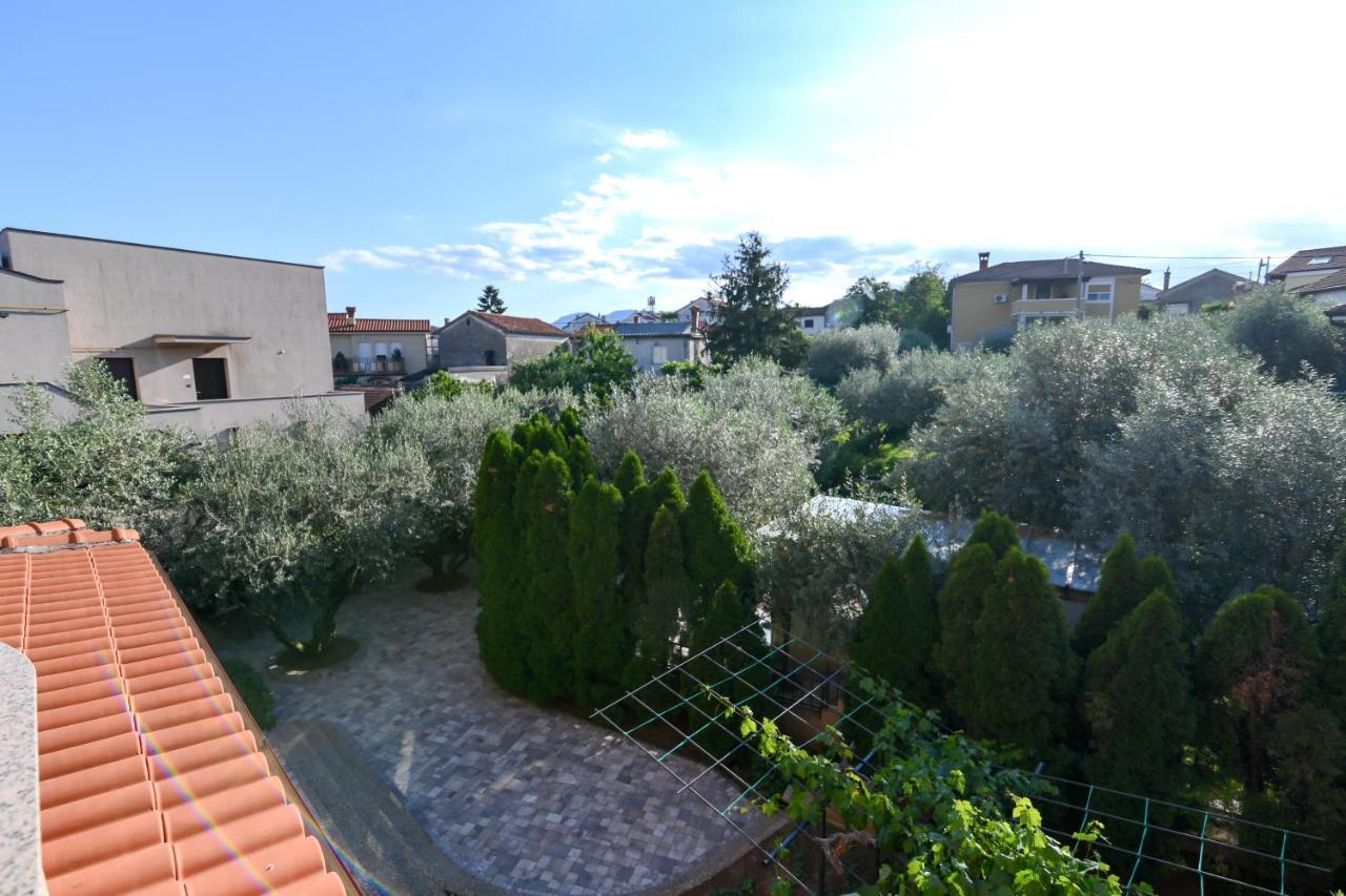 Apartament Rossy *